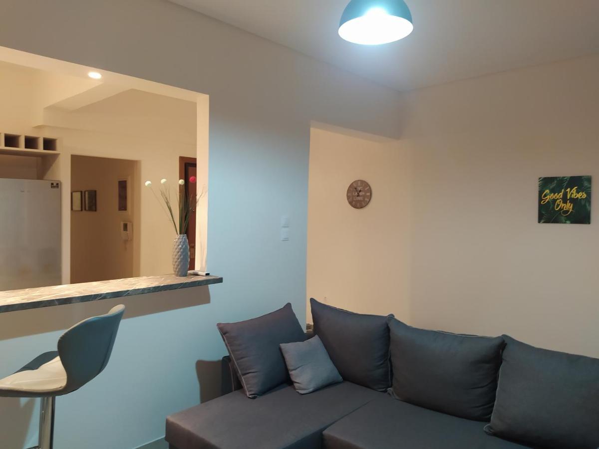 Με Θεα Το Λιμανι Apartment Pireu Exterior foto
